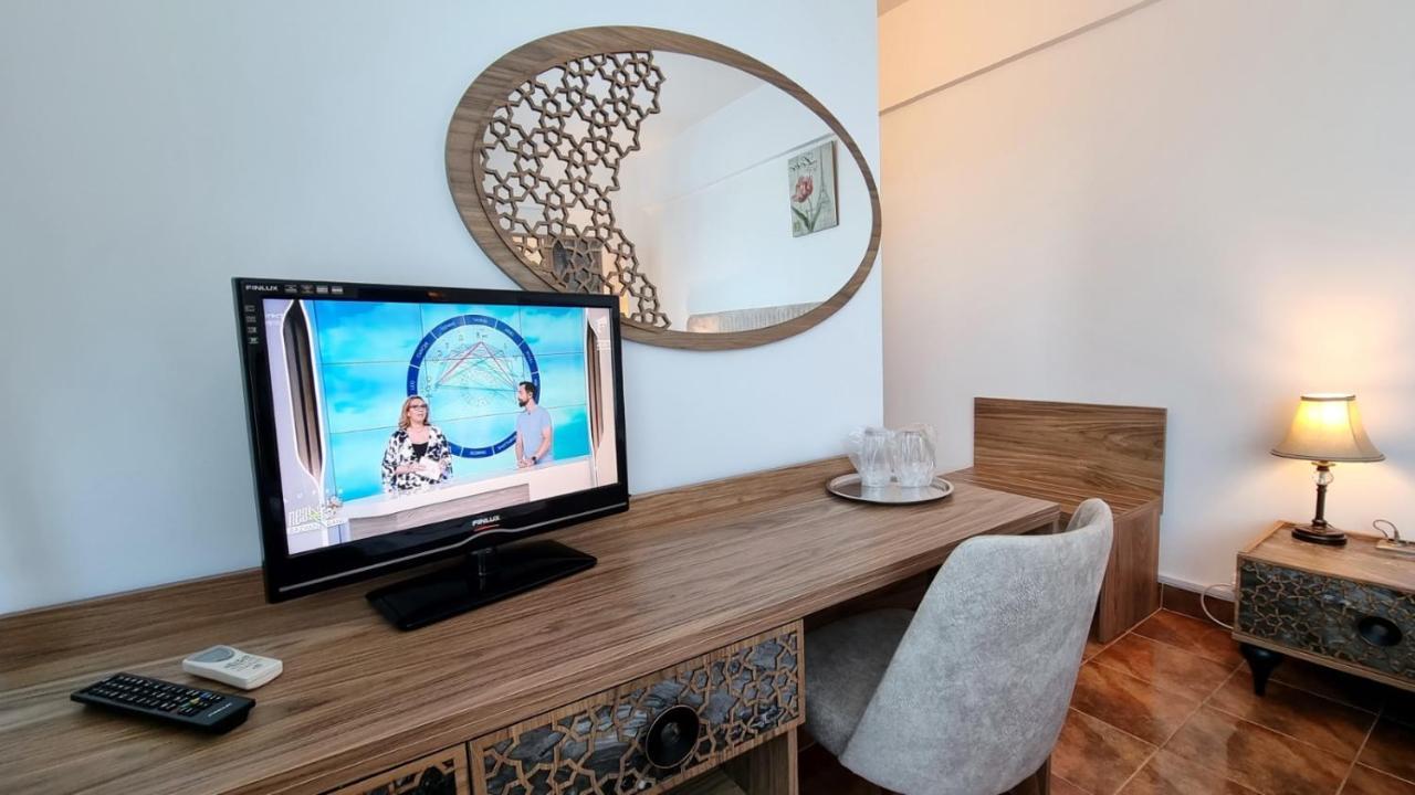 Hotel Florida Mamaia Eksteriør billede