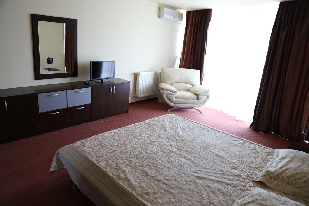 Hotel Florida Mamaia Eksteriør billede