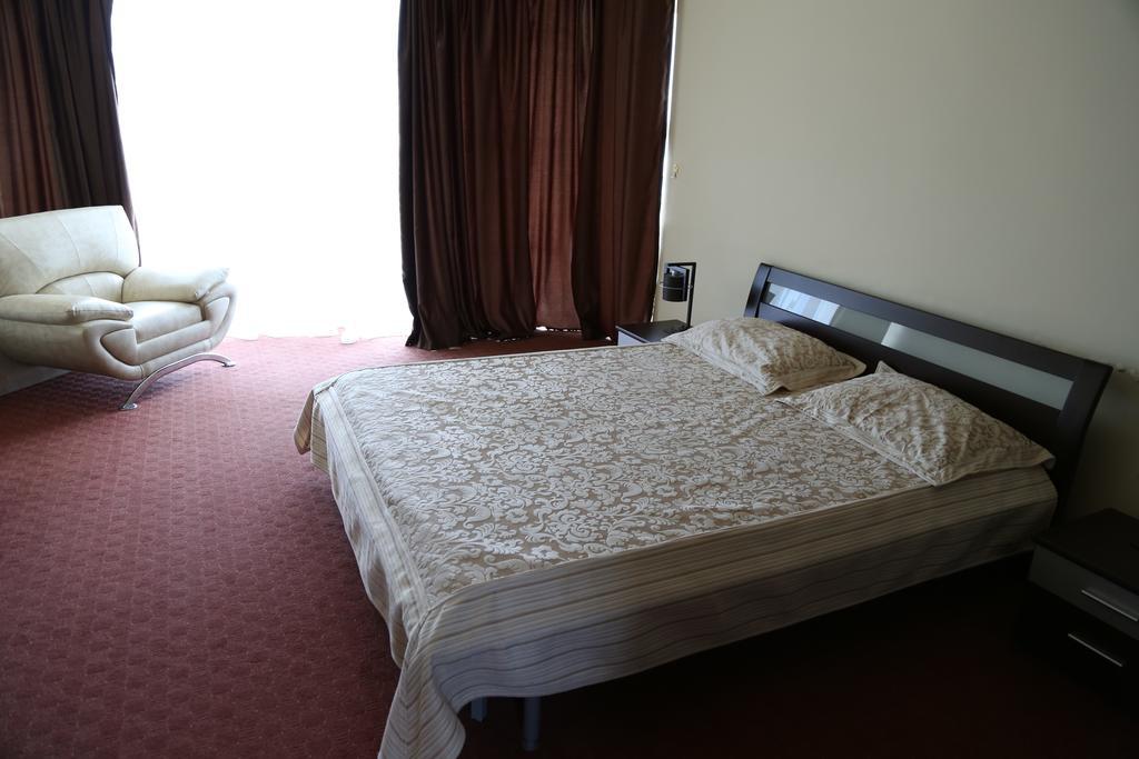 Hotel Florida Mamaia Eksteriør billede