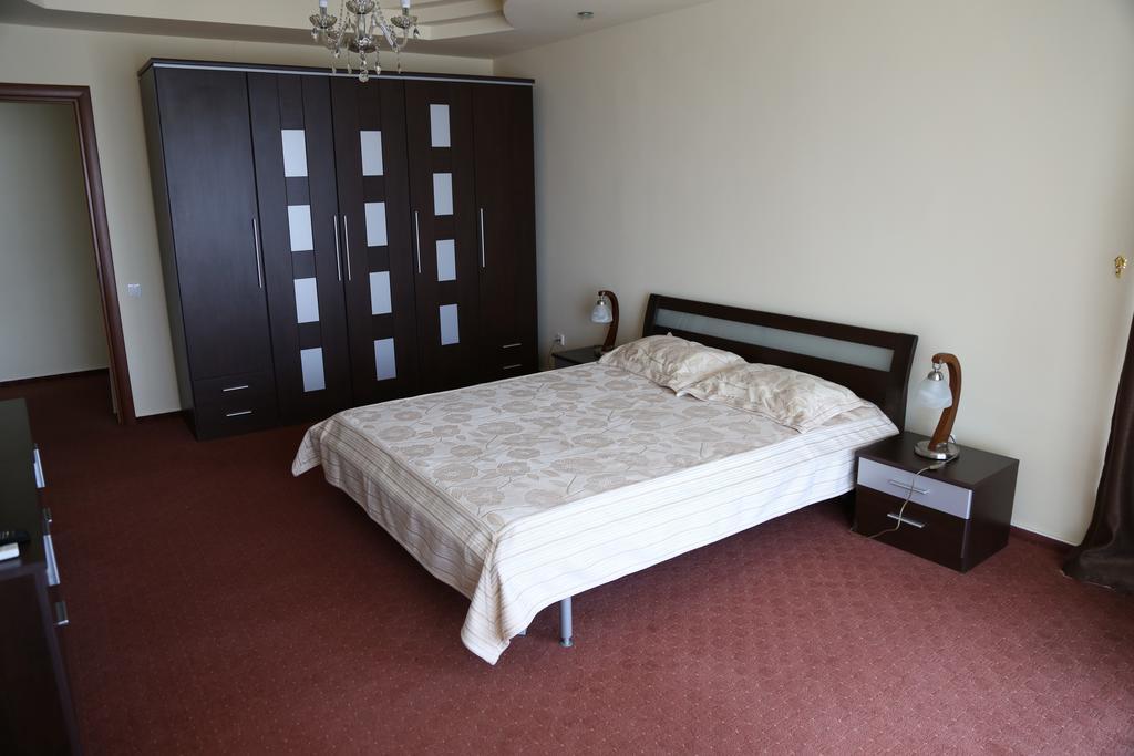 Hotel Florida Mamaia Eksteriør billede