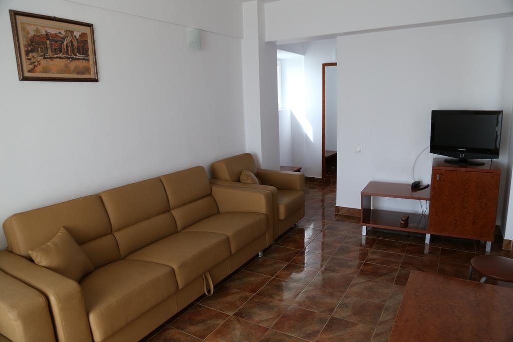 Hotel Florida Mamaia Eksteriør billede