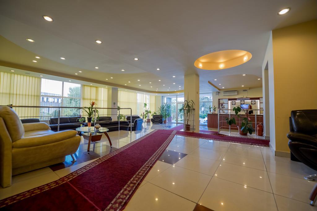 Hotel Florida Mamaia Eksteriør billede