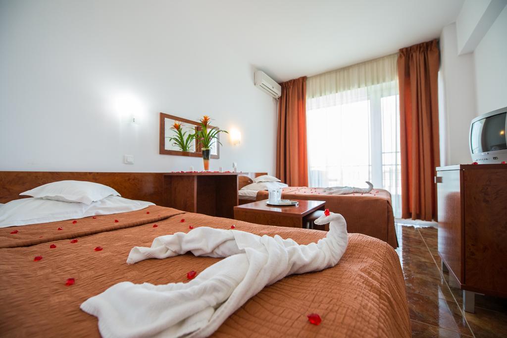 Hotel Florida Mamaia Eksteriør billede