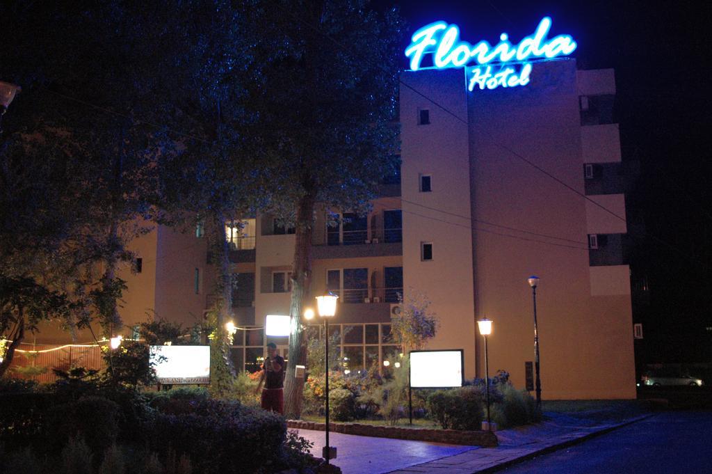 Hotel Florida Mamaia Eksteriør billede