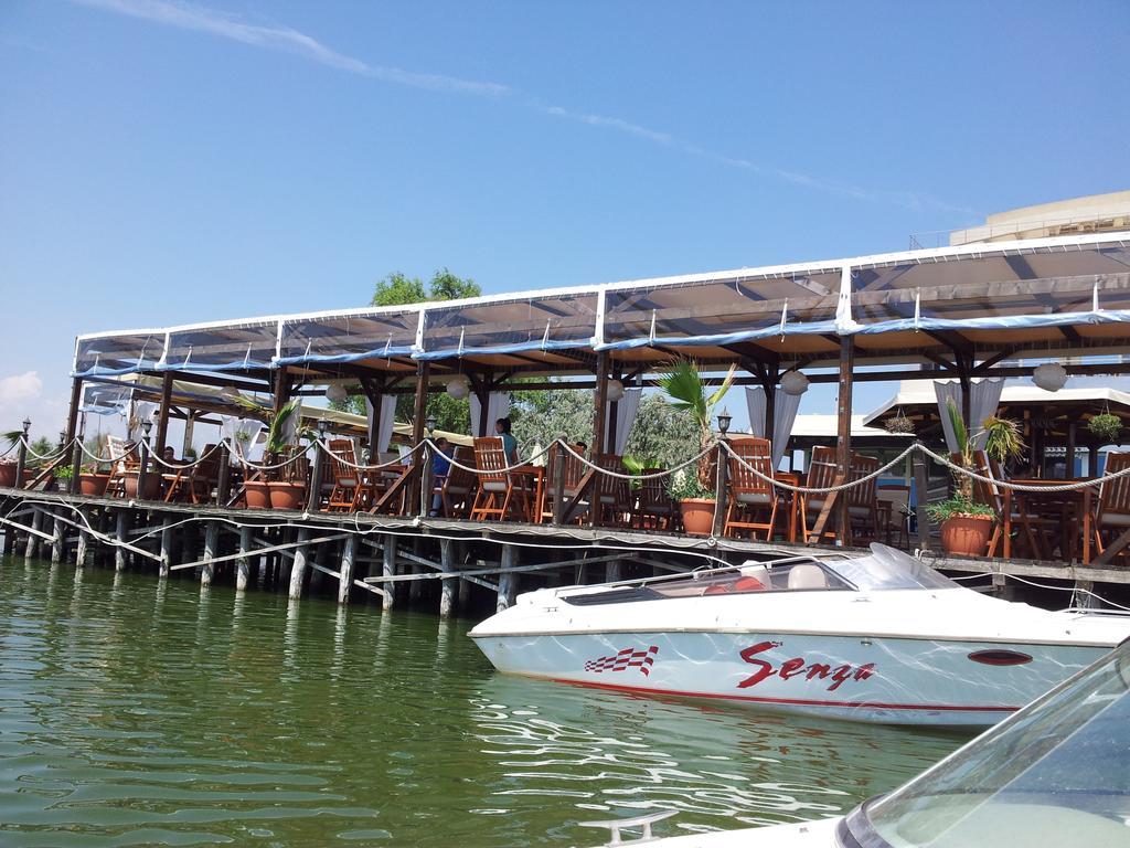 Hotel Florida Mamaia Eksteriør billede