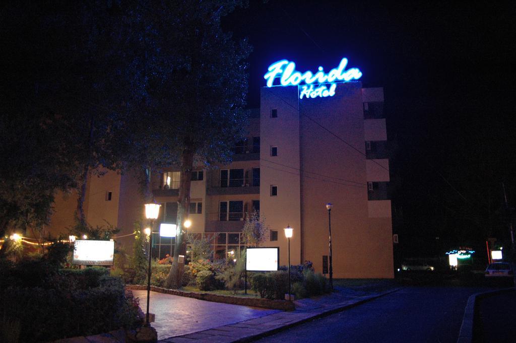 Hotel Florida Mamaia Eksteriør billede